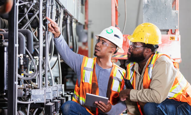 Best Commercial Electrician Services  in Valle Vista, AZ
